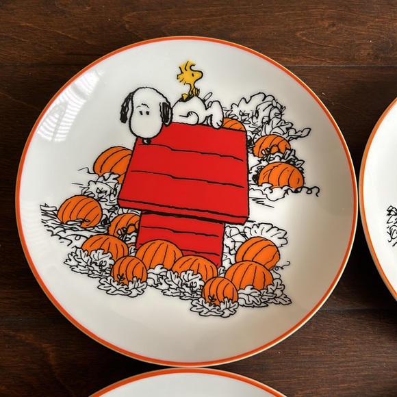 Peanuts Snoopy Halloween Appetizer/dessert Ceramic Plates New Set Of 4 - Picture 5 of 6